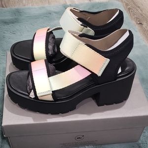 Vagabond Dioon Platform Sandals - Pastel